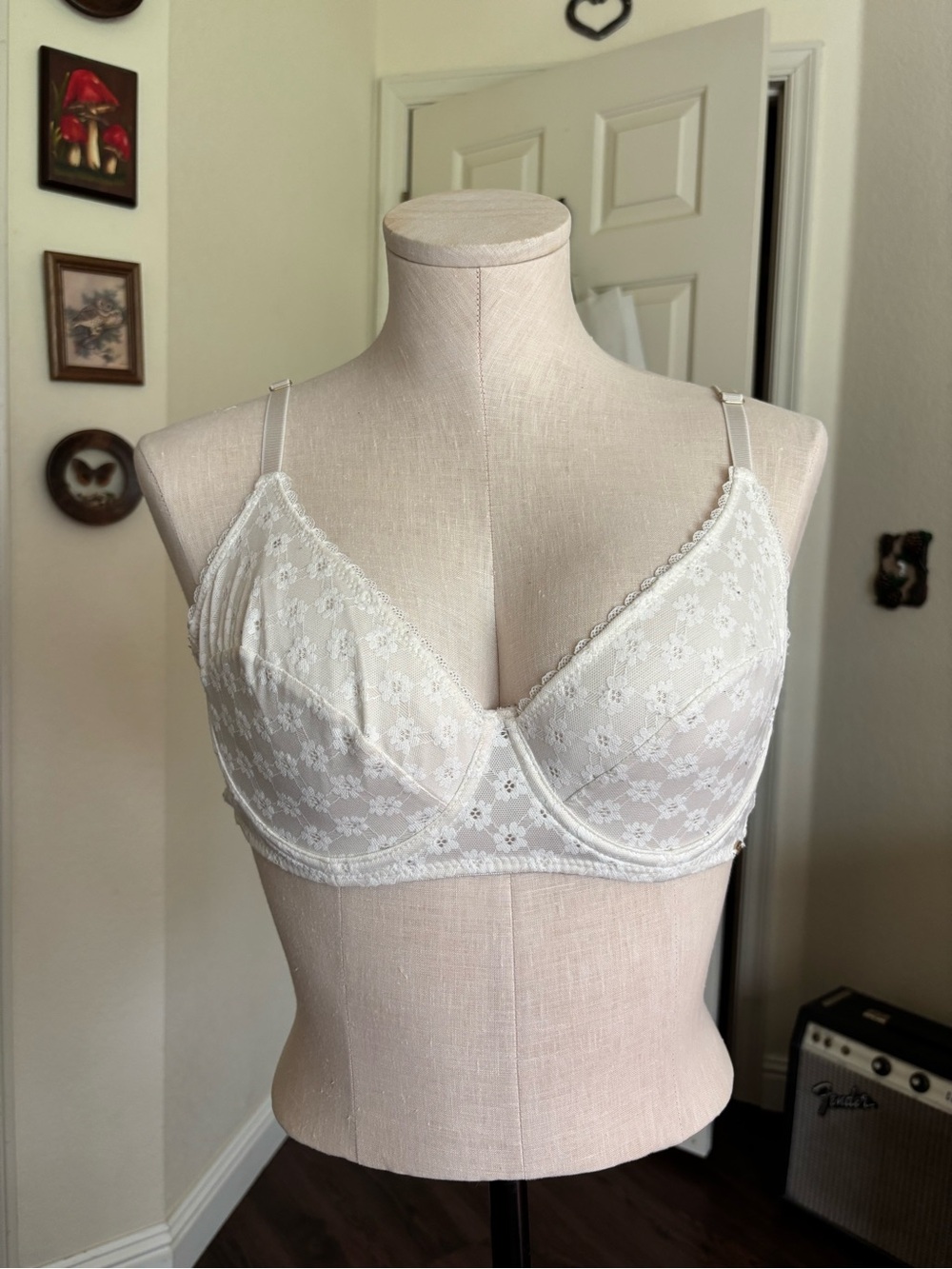 Jessica Simpson underwire lace bra 36 C